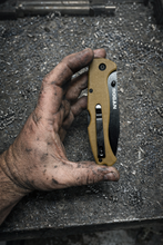 ROGUE Folding Knife-Gen 1 (Coyote/Black)