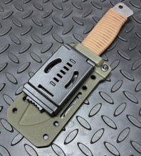 ROGAN Field Knife (Woodsman) comes with belt clip