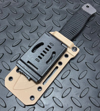 ROGAN Field Knife (Shepherd) comes with belt clip